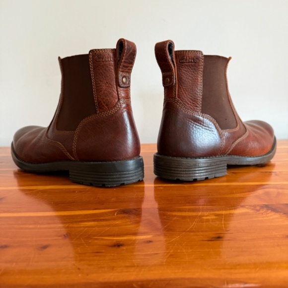 Clarks 1825 Chelsea Boot Size 9M US - Picture 4 of 15